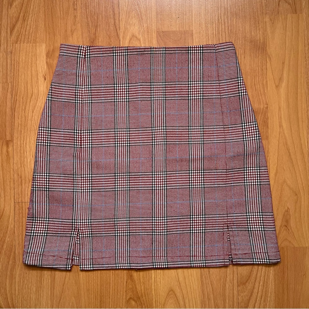 Brandy Melville plaid skirt